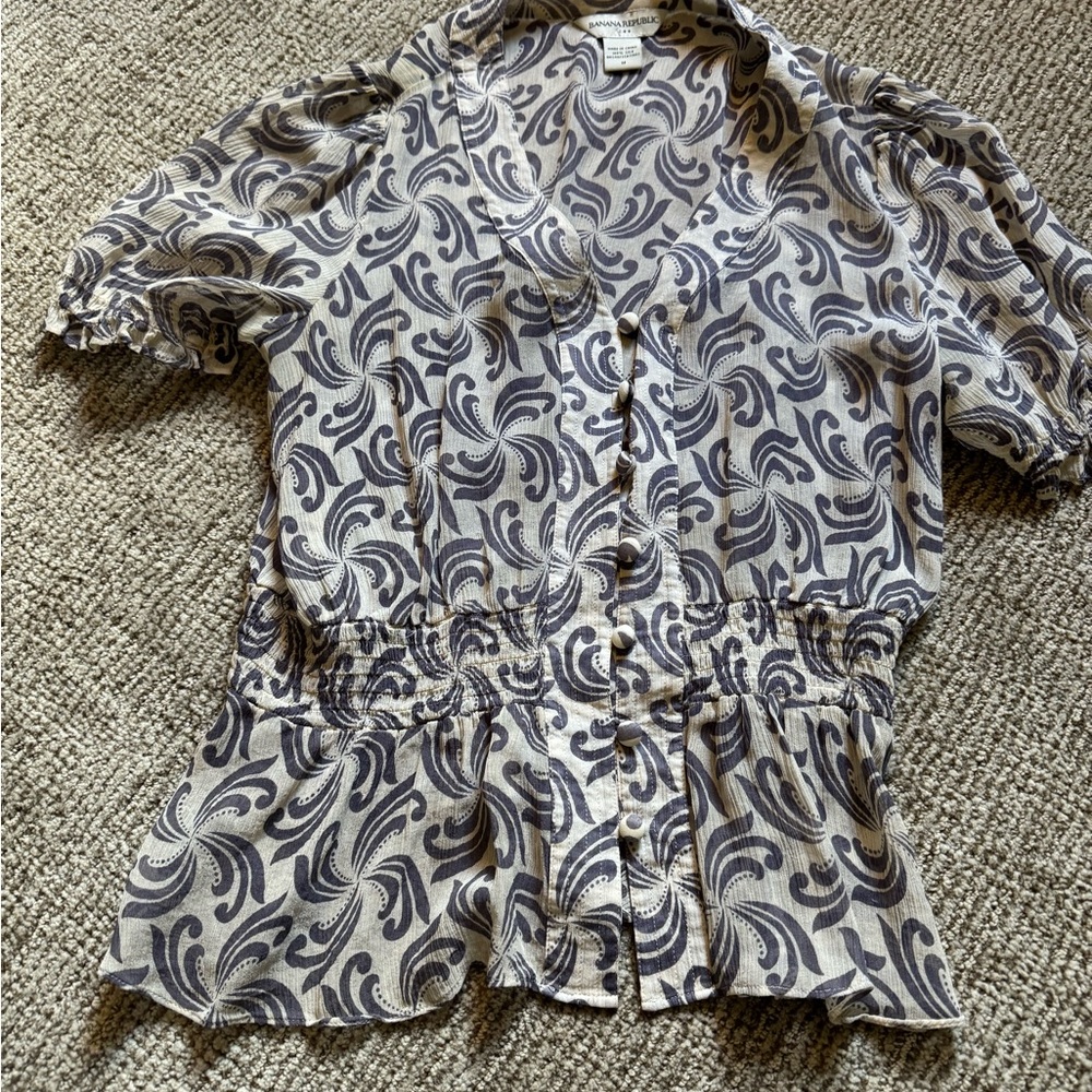 Banana Republic Black and White Patterned Blouse